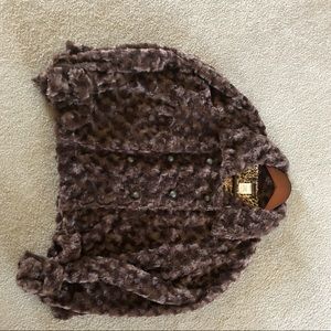 Surrealist Faux Fur Jacket. NWT. Large.